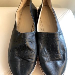 Chanel Black Espadrilles Lambskin Leather Cc Cap Double Flats
